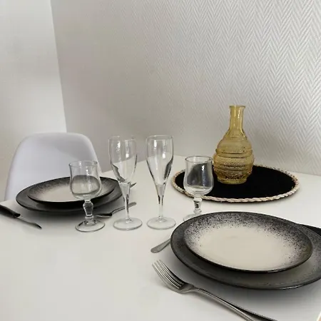 La Grosse Horloge Apartment *